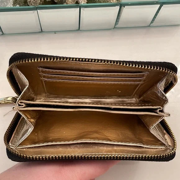 MICHAEL KORS snake skin wristlet - Picture 3 of 4